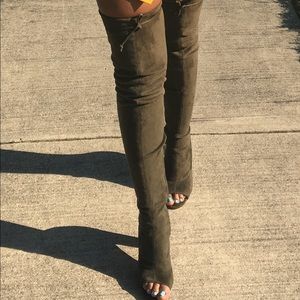 Opened toe over the knee boots